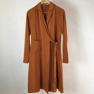 Trench M NWT